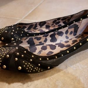 Gianni Bini gold studded flats